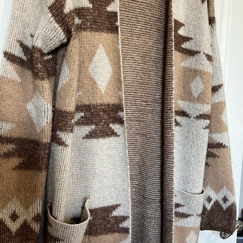 Long Cardigan - Picture 2 of 7